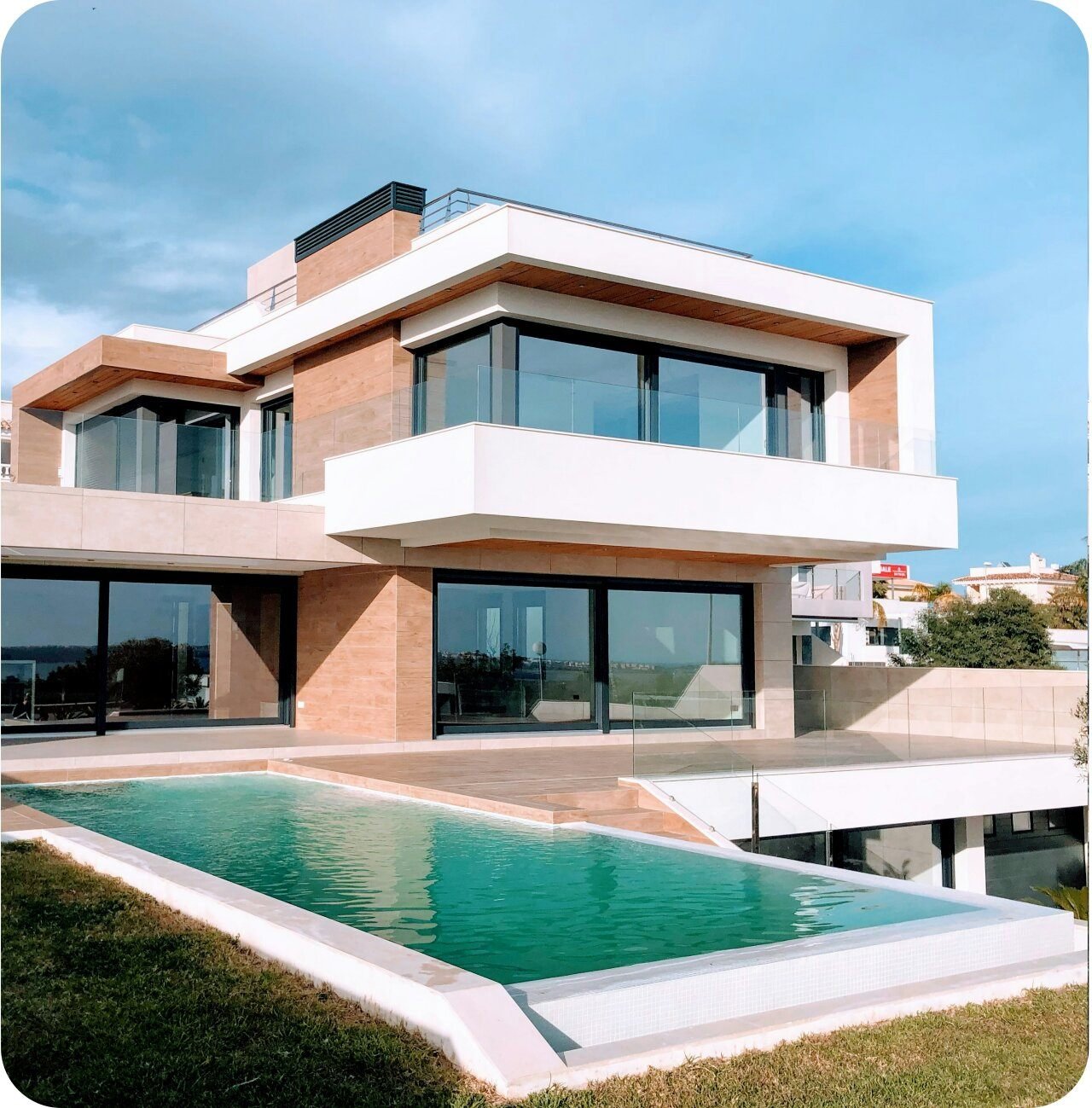 مجمع المثلث